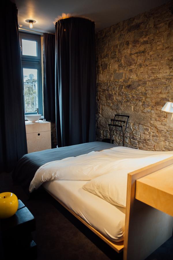 Auberge De L'Abbaye Thuin Екстериор снимка