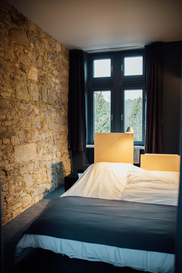 Auberge De L'Abbaye Thuin Екстериор снимка