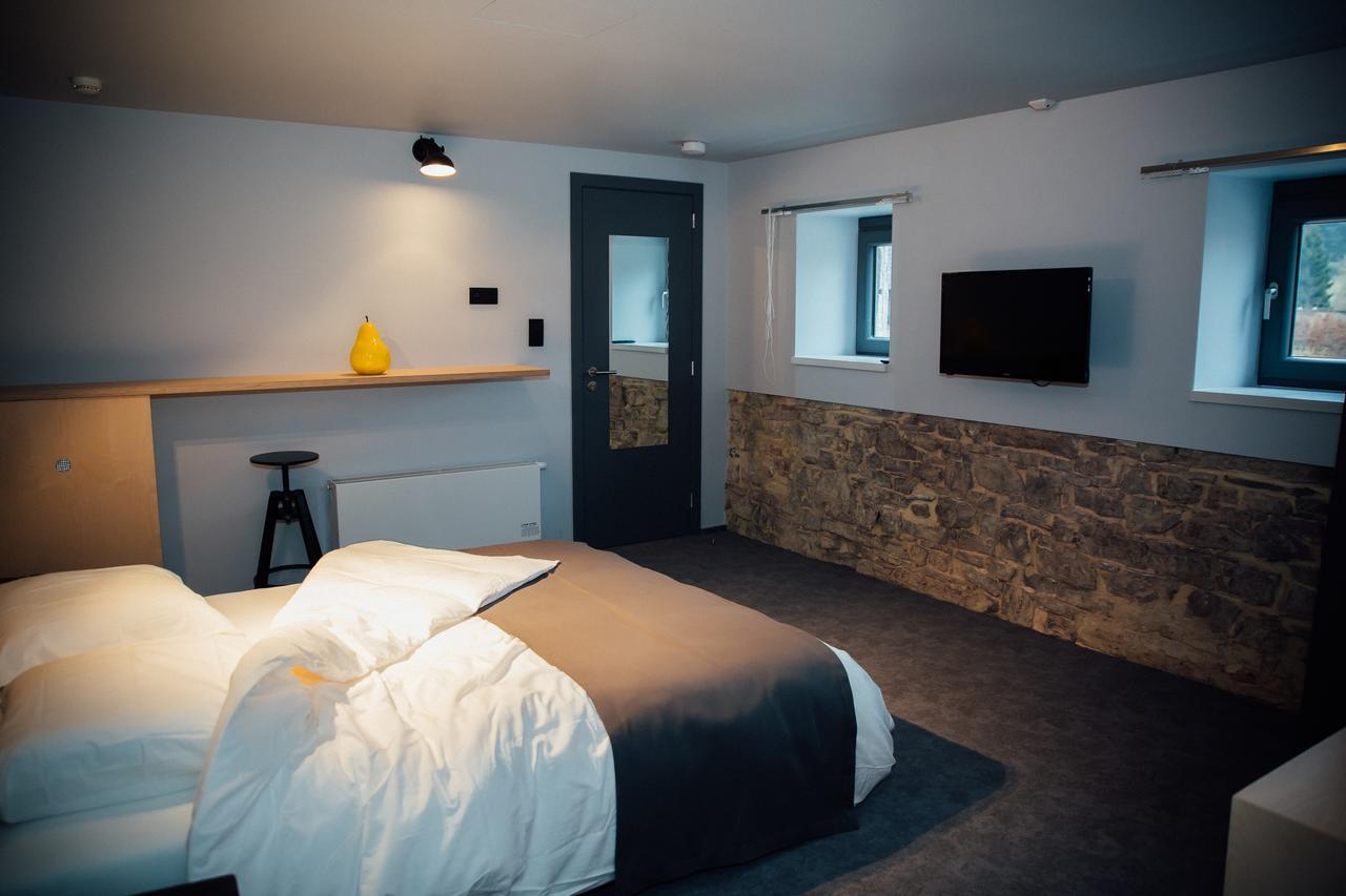 Auberge De L'Abbaye Thuin Екстериор снимка