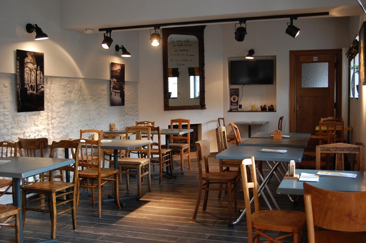 Auberge De L'Abbaye Thuin Екстериор снимка